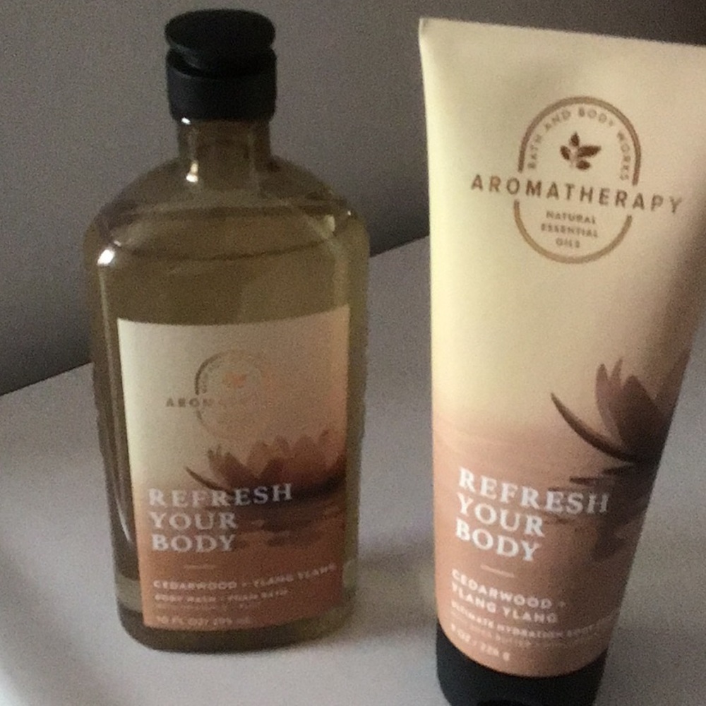 Cedarwood & Ylang Ylang Bath & Body Works